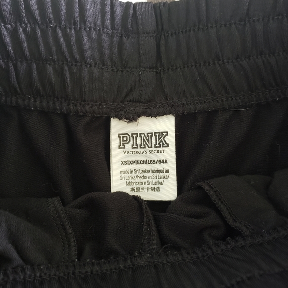 PINK shorts - Picture 3 of 8